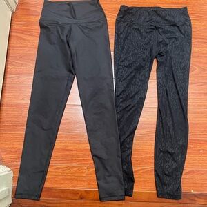 Women’s size small black leggings sweaty Betty Aerie